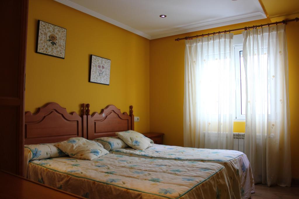 Hotel Asador Rindion Тинео Номер фото