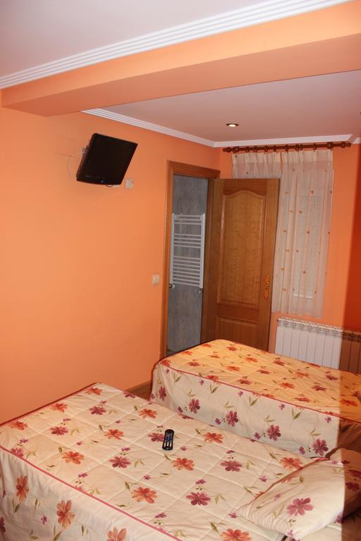 Hotel Asador Rindion Тинео Номер фото