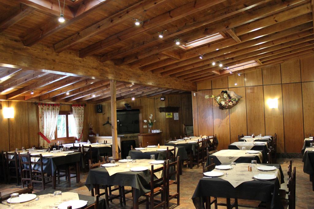 Hotel Asador Rindion Тинео Экстерьер фото